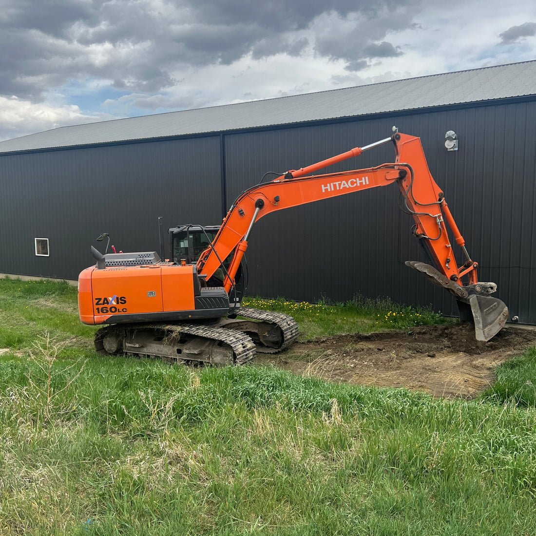 2011-2014 Hitachi Excavator
